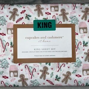 NEW VIRAL Cupcakes & Cashmere KING Gingerbread Candy Cane Holiday Sheet Set